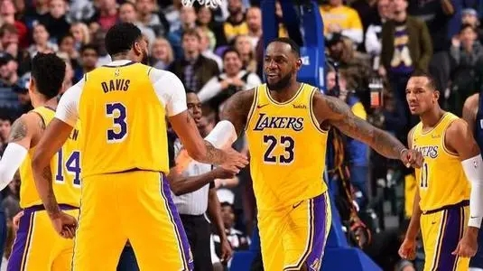 2020~2021年度NBA常规赛斯蒂芬库里三分球得分能力最强