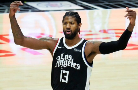 NBA常规赛回顾：雷吉-杰克逊28分助快船客场大破马刺